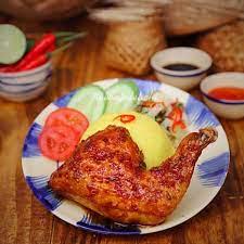 combo-com-ga-cay-nong-1-chai-coca