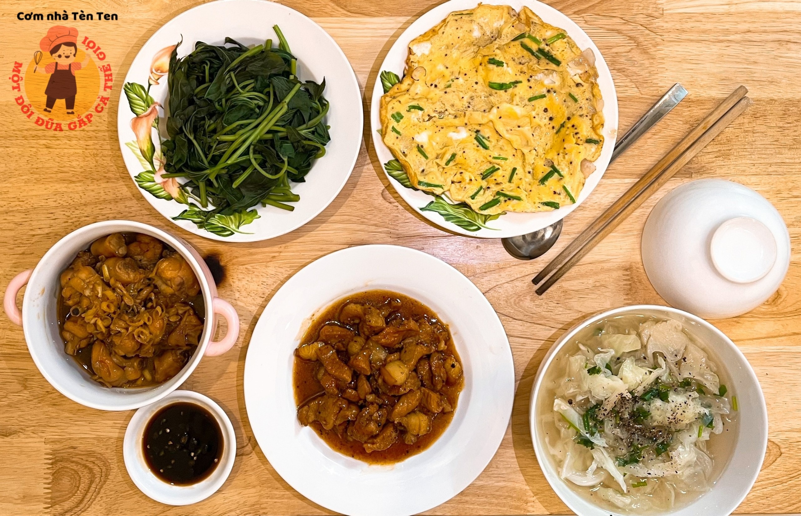 com-nha-ten-ten-cau-xeo