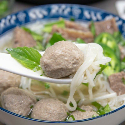 hu-tieu-mi-bo-vien-a-sin-phung-van-cung