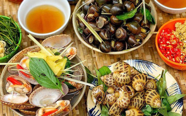 Huynh-Đệ-Quán---Ốc-Nướng-&-Lẩu---Đường-Số-1