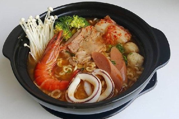 Chè-Oi-Shii---Mỳ-Cay-&-Trà-Chanh---Vương-Thừa-Vũ