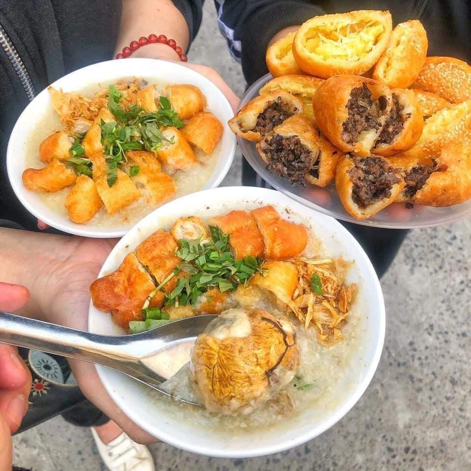 co-thu-banh-ran-chao-trai-huu-hung