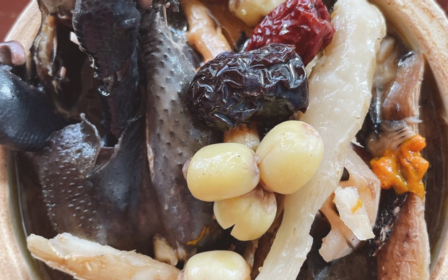 ga-ac-xuka-le-van-luong