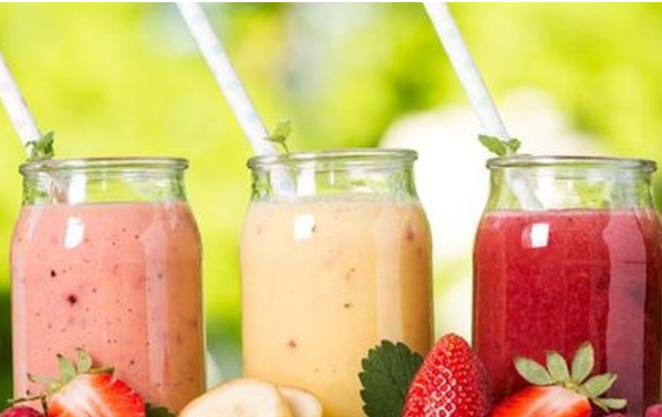 sinh-to-nuoc-ep-be-vang-no-trang-long