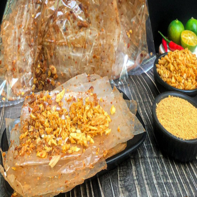 vuon-nha-tuoi-banh-trang-phoi-suong-chuan-ngon-ao-tri