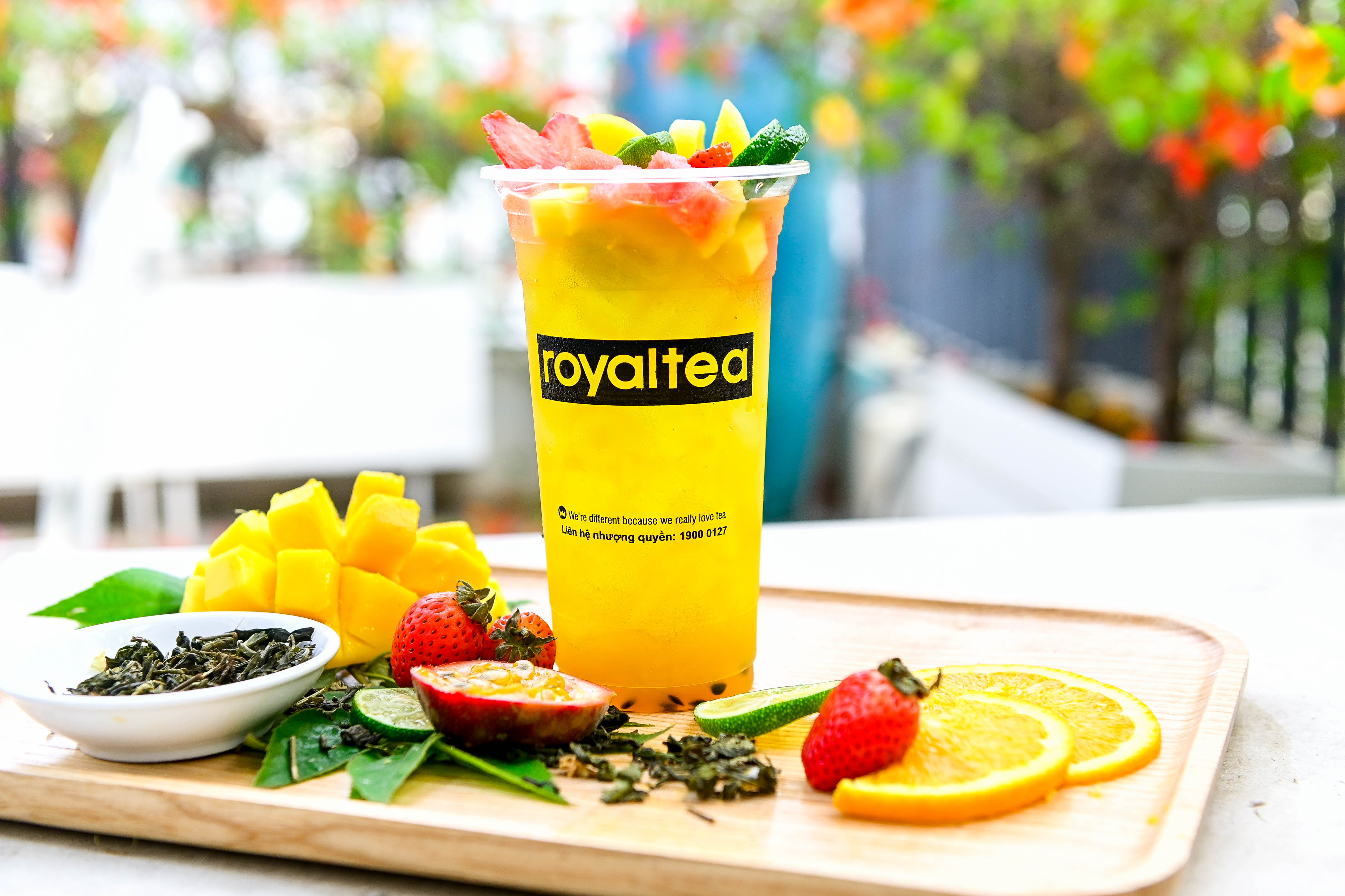 royaltea-vietnam-by-hongkong-ai-lo-thang-long