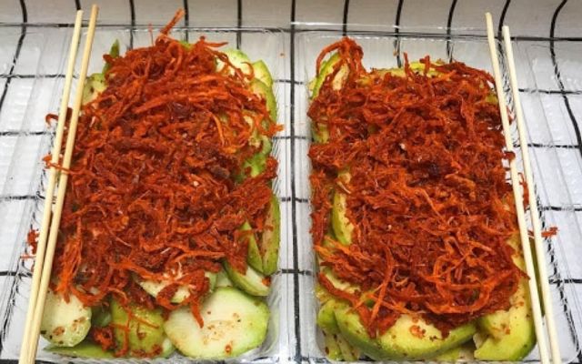 bon-bon-xoai-coc-dam-o-an-vat-nguyen-hong