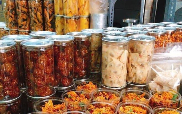 tuyen-minh-banh-trang-phoi-suong-an-vat-sach-duong-ba-trac