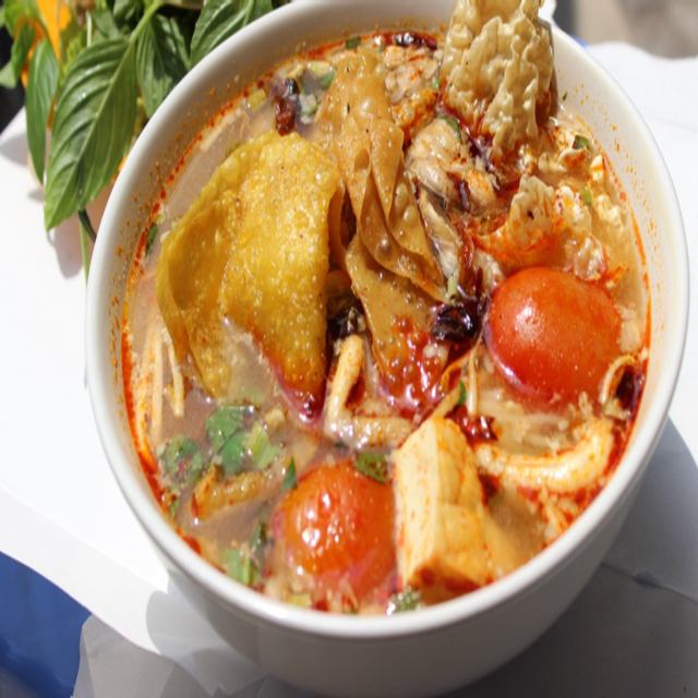 du-tam-o-an-chay-hoang-ngoc-phach