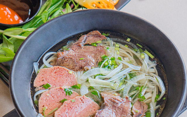 Phở-Đức---172B-Đường-Hiệp-Bình