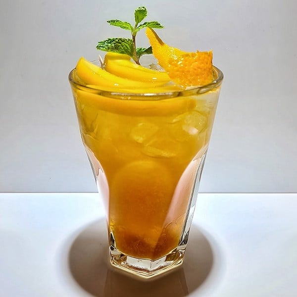 may-tra-chan-ga-sa-tac-nguyen-van-dung