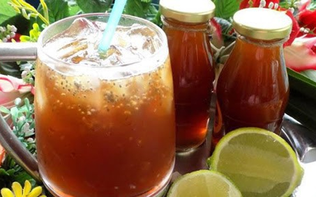 coffee-day-tra-bi-ao-cach-mang-thang-8