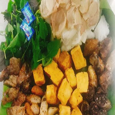 tit-tho-lo-bun-au-bun-cha-tran-phu