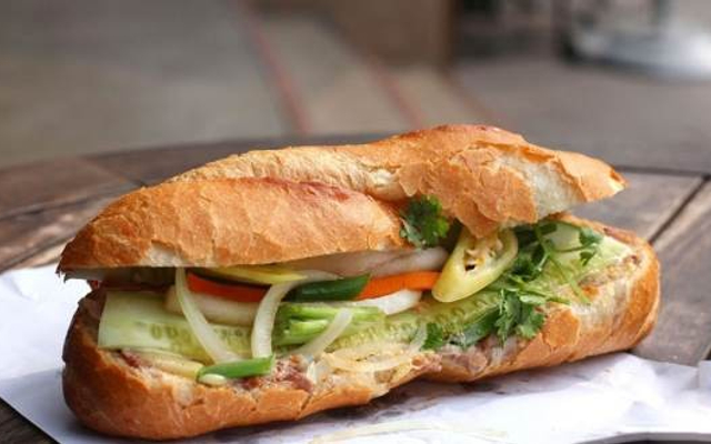 thien-uong-banh-mi-ha-noi-tran-nao