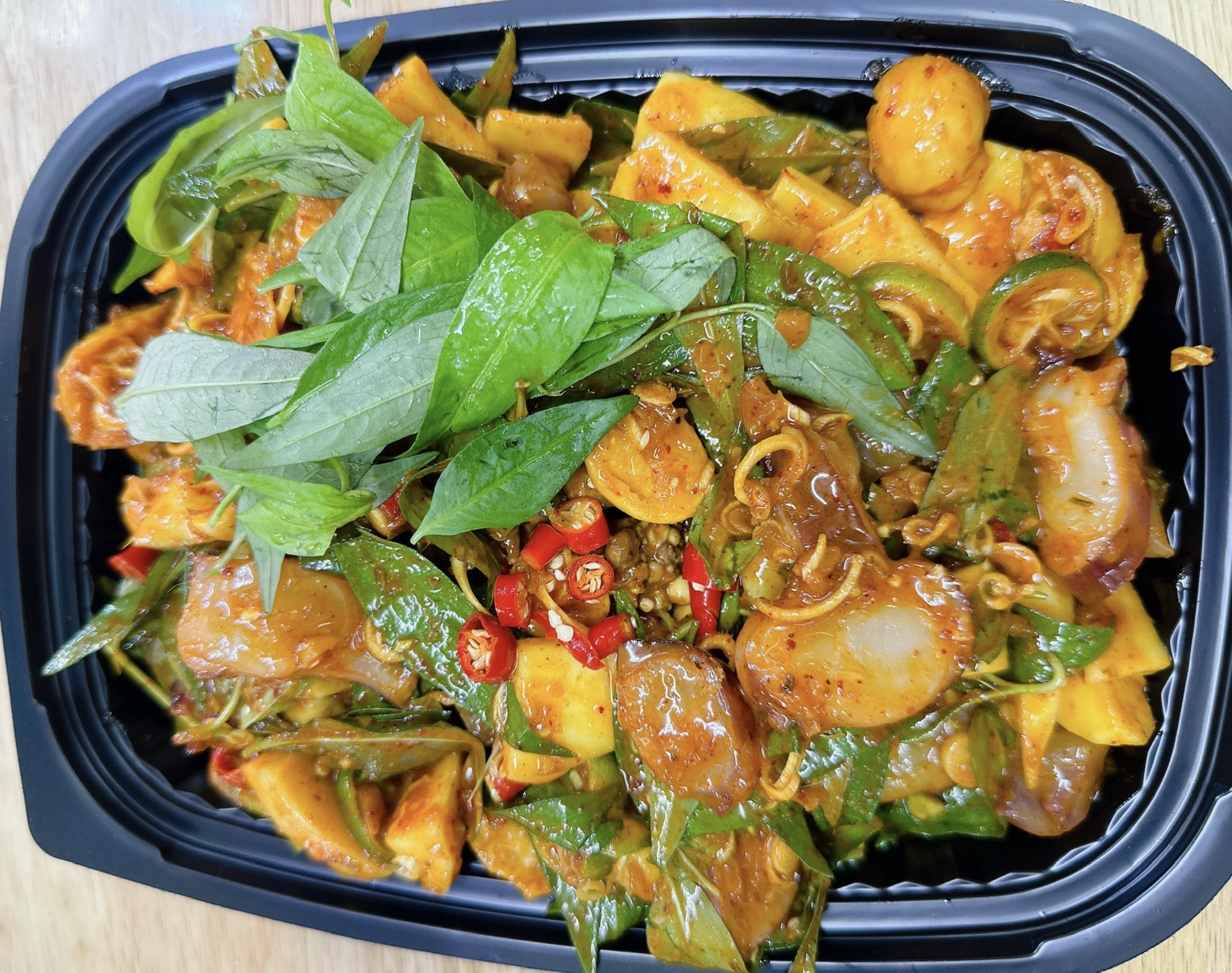Chân-Gà-Sốt-Thái-&-Trà-Sữa---Ăn-Vặt-Phương-Còi---Tạ-Quang-Bửu