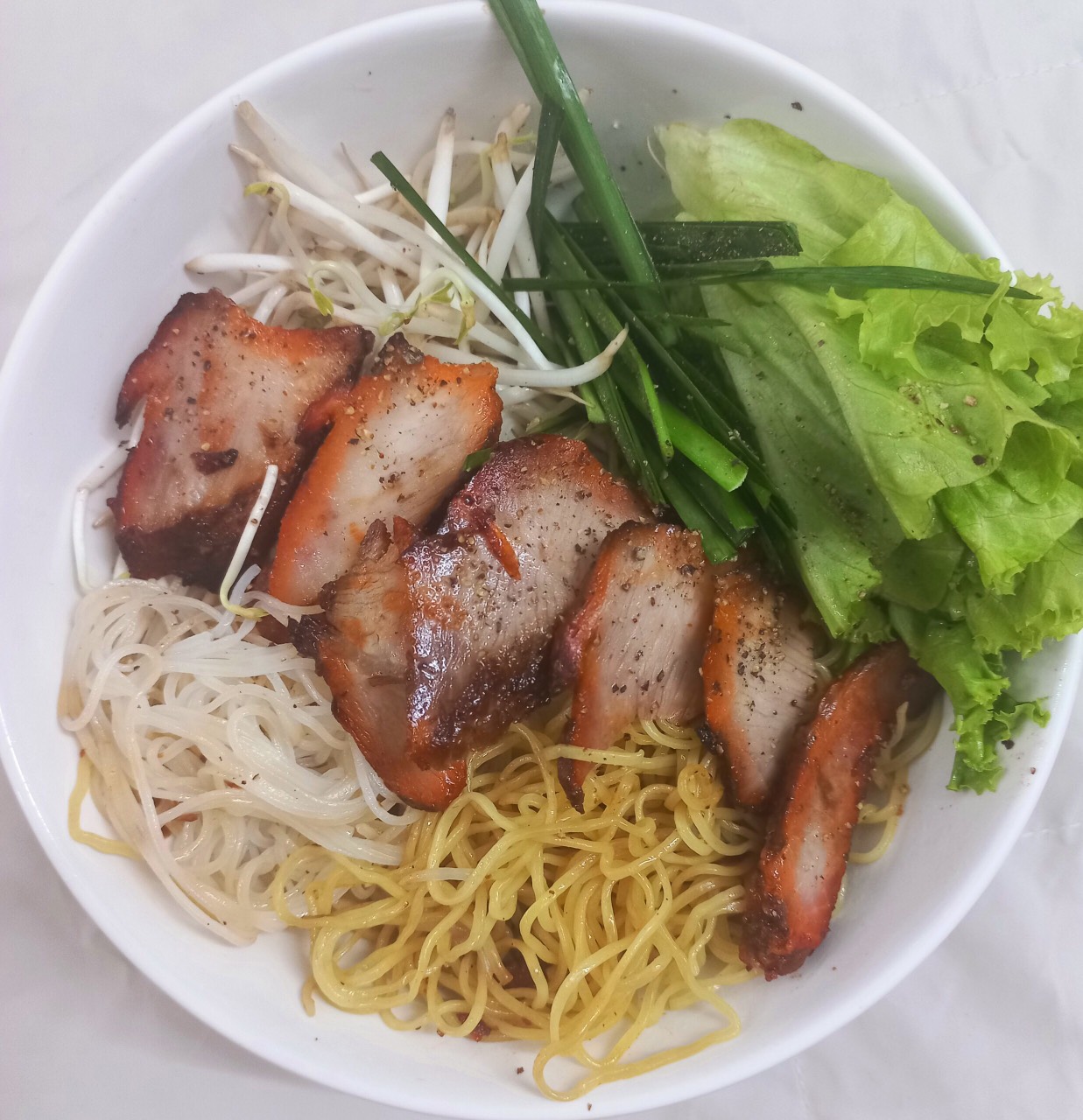 tiem-hu-tieu-mi-1995-truong-son