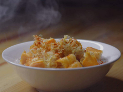 ganh-chao-suon-tuoi-tho-thuy-khue