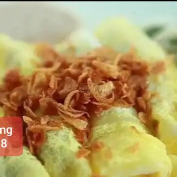 banh-cuon-trung-nhan-thit-cha-nuong