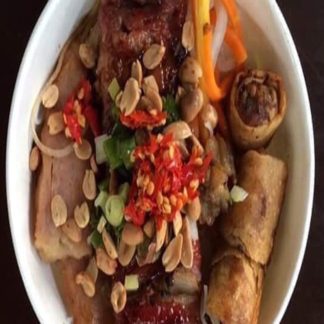 vui-vui-bun-thit-nuong-xo-viet-nghe-tinh
