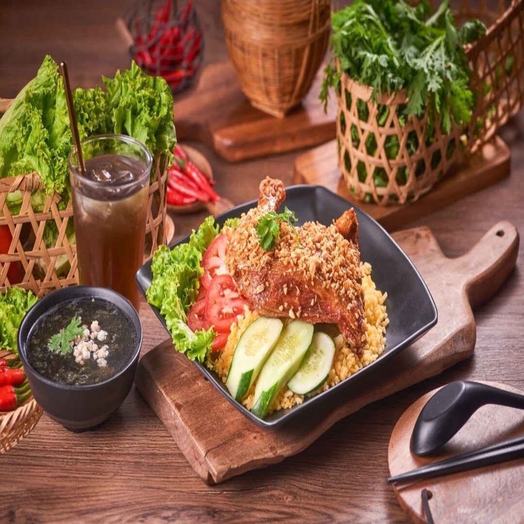 com-ga-xoi-mo-142-nguyen-thi-thap