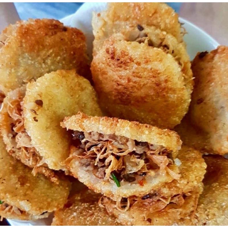 van-giang-ga-u-muoi-xoi-chim-lac-long-quan