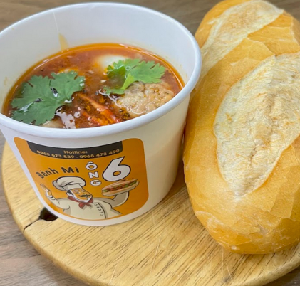 tiem-banh-mi-ong-6-ma-lo