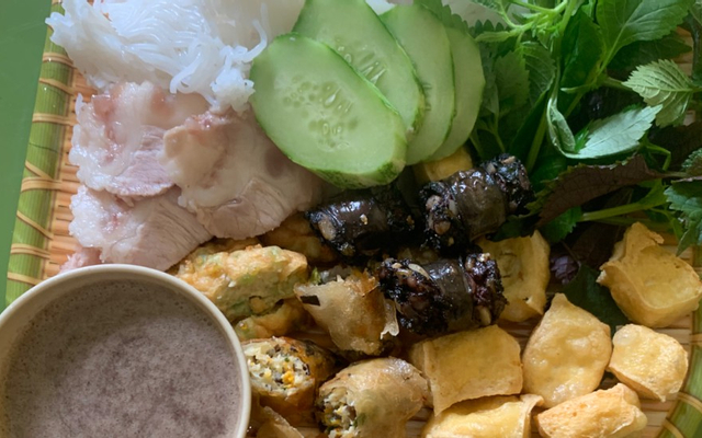 bun-au-mam-tom-banh-my-chao-song-nhue