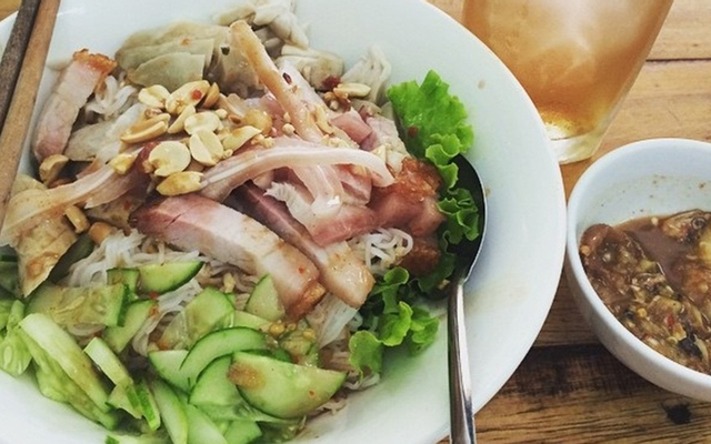 bun-mam-nem-o-hoai-hoang-hoa-tham