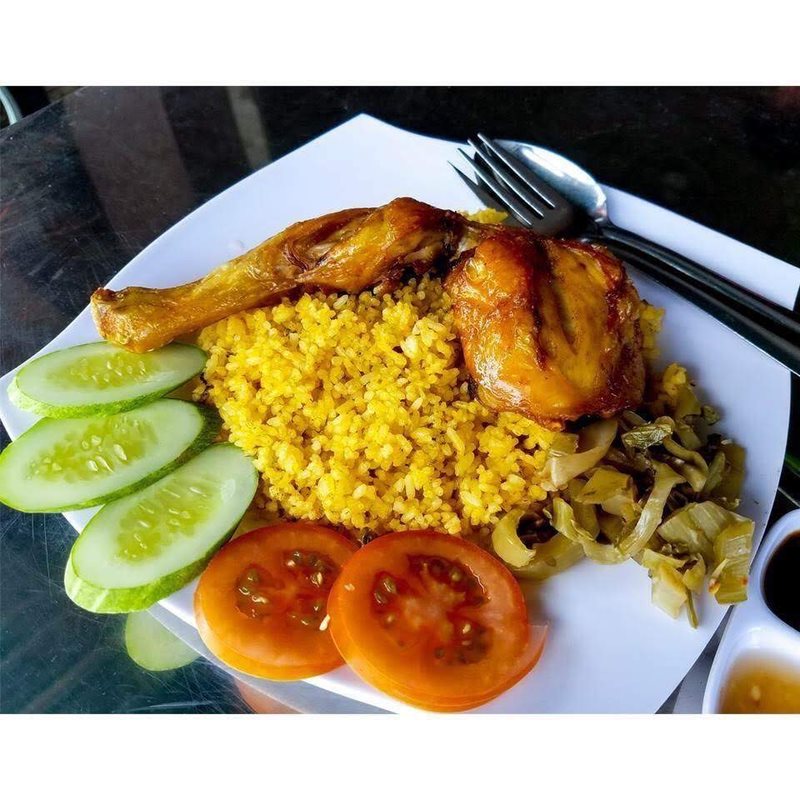 com-ga-xoi-mo-huynh-ky-nguyen-van-thuong