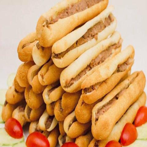 Hình ảnh Nhung Anh - Bánh Mì Que & Pate Cột Đèn Hải Phòng Chính Hiệu - Cự Lộc