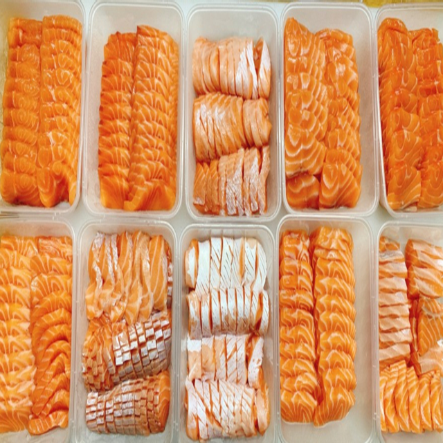 Sashimi-House---Cá-Hồi-Nauy-&-Cá-Trích-Ép-Trứng---Xô-Viết-Nghệ-Tĩnh
