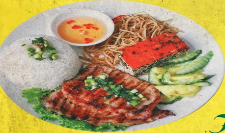 tho-con-com-tam-com-trua-van-phong-vuon-chuoi