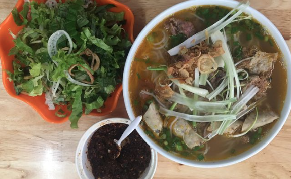 Anh-Béo---Bún-Riêu-Ốc---Thái-Thịnh