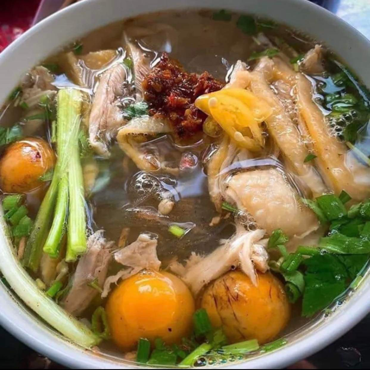 Gà-Ta-51---Cơm-Gà-&-Miến-Gà---Huỳnh-Mẫn-Đạt