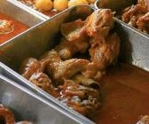 com-trua-cay-me-ai-ong-no-trang-long