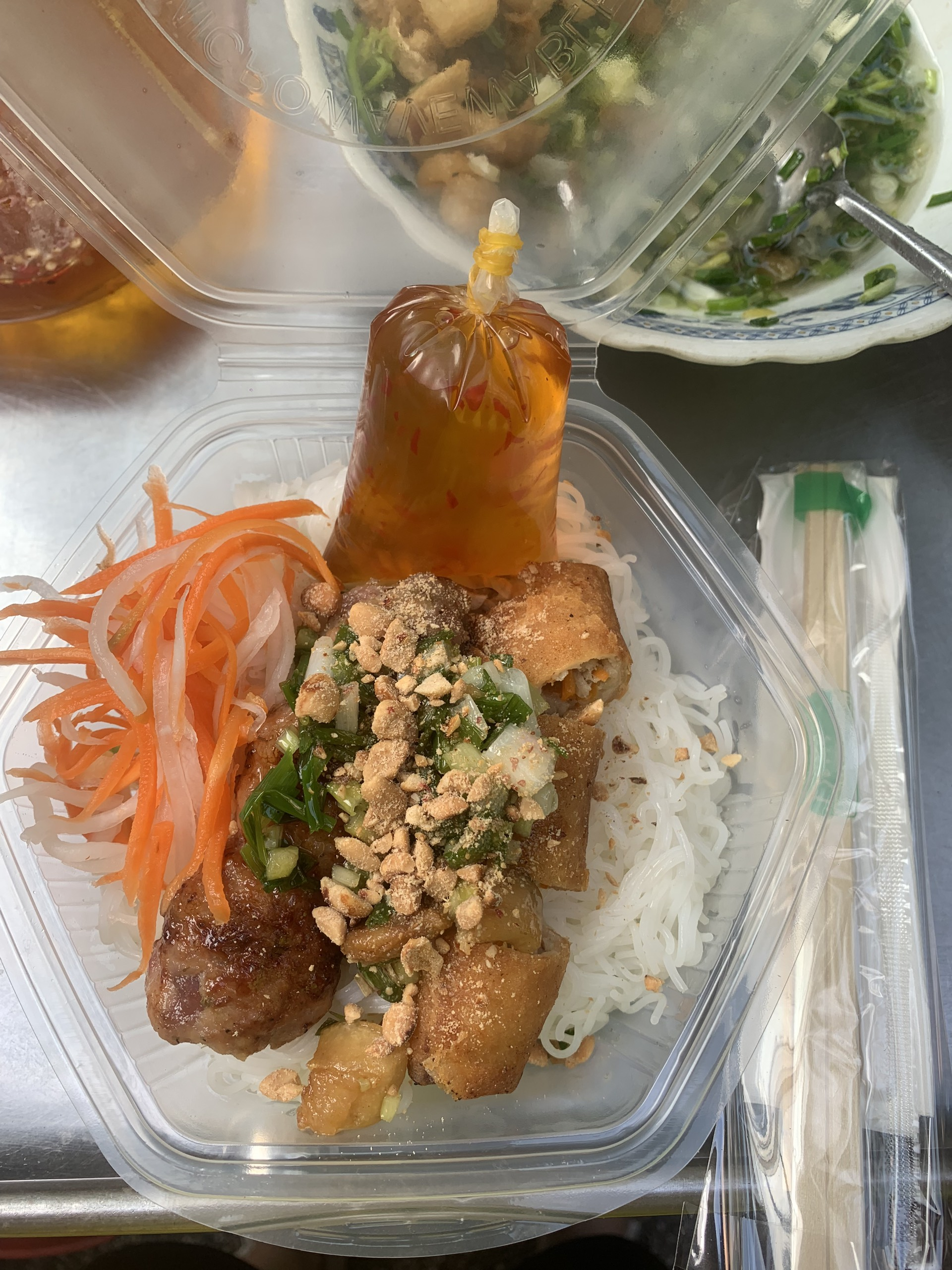 Bún-Thịt-Nướng-Thu-Thảo---Chung-Cư-Sơn-Kỳ-Đường-CC5