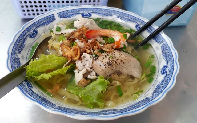 trung-hoa-bao-ky-hu-tieu-mi-hai-san-hong-bang