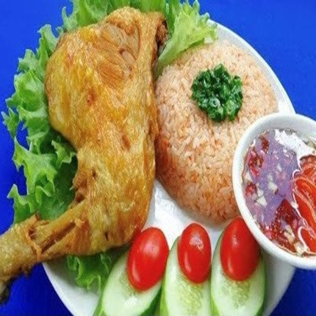 com-ga-xoi-mo-pon-pon-ao-tri