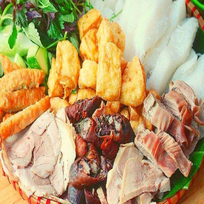 co-nhung-bun-cha-bun-au-khuong-inh