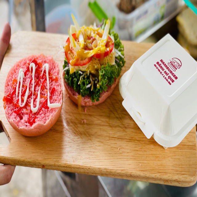 nha-tin-bin-hambuger-banh-mi-que-424-le-van-sy