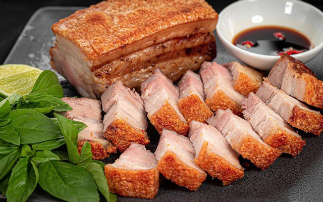 bun-heo-quay-kim-chi-quan-le-van-duyet