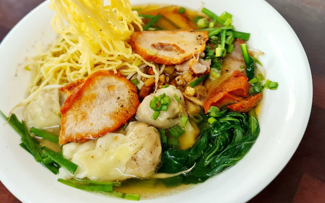 khoi-banh-canh-tom-tich-hu-tieu-phu-thuan