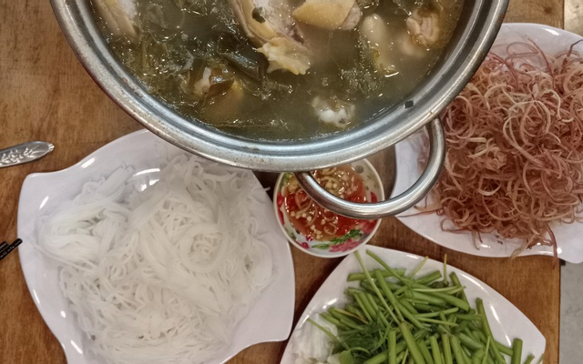 Lẩu-Gà-Lá-É-Phú-Yên---Lãnh-Binh-Thăng
