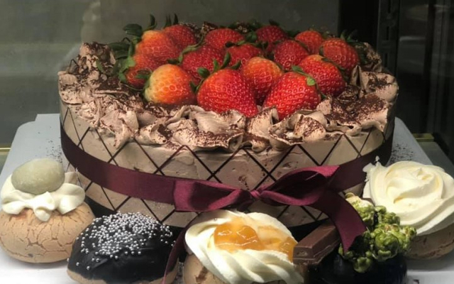 fresh-cake-banh-kem-banh-ngot-luy-ban-bich