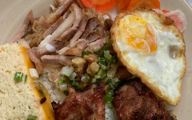 Cơm-Mén---Cơm-Tấm-Đêm---Huỳnh-Văn-Bánh