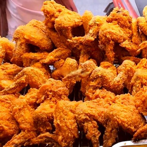 mr-thinh-ga-ran-khoai-lang-lac-bui-xuong-trach