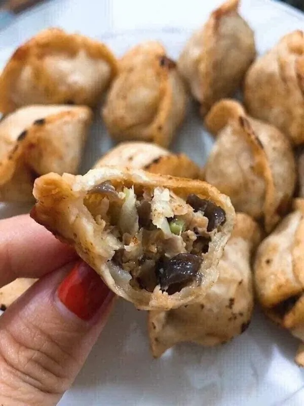 sui-cao-nhan-thit-chien-4-mieng