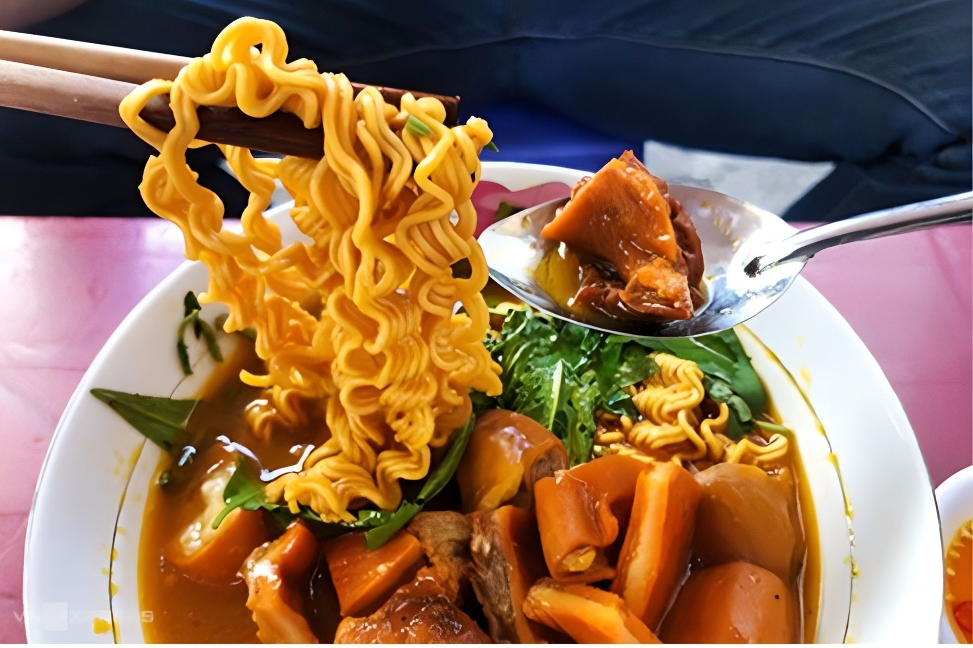 bun-thit-nuong-thu-uc-uong-38