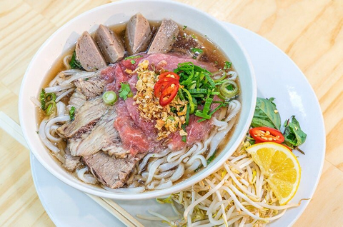 Hình ảnh Phở Bò & Bún Bò Cô Lành - Lê Văn Sỹ