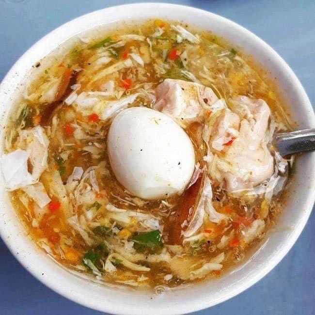 Thùy-Trang---Súp-&-Gà-Ác-Tiềm---Nguyễn-Sơn